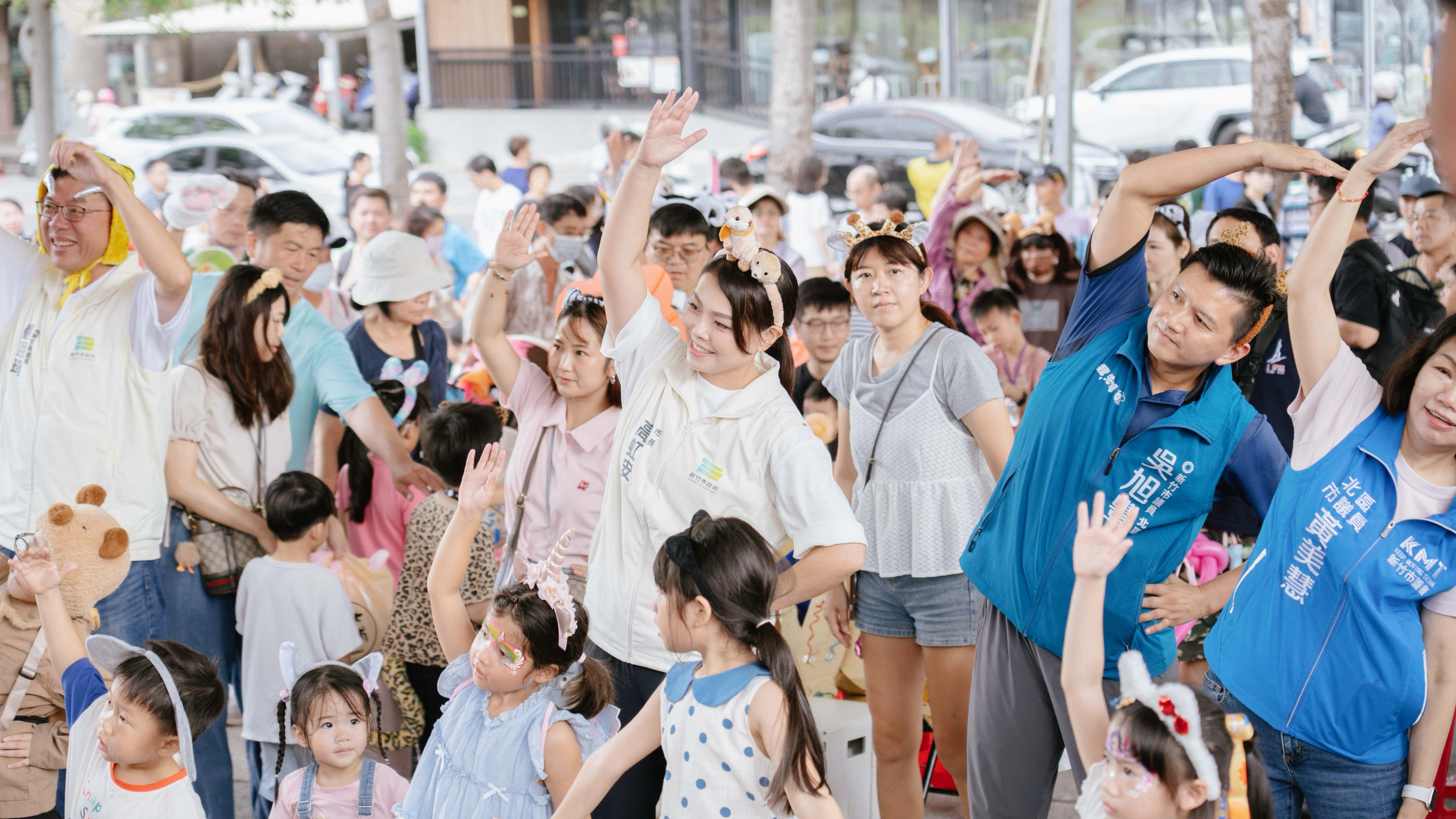 市府將持續以「動物福祉、教育推廣、遊憩服務」為三大核心,透過多元活動讓動物園成為兼具保育、教育與休閒功能的城市場域,持續陪伴市民一同成長。